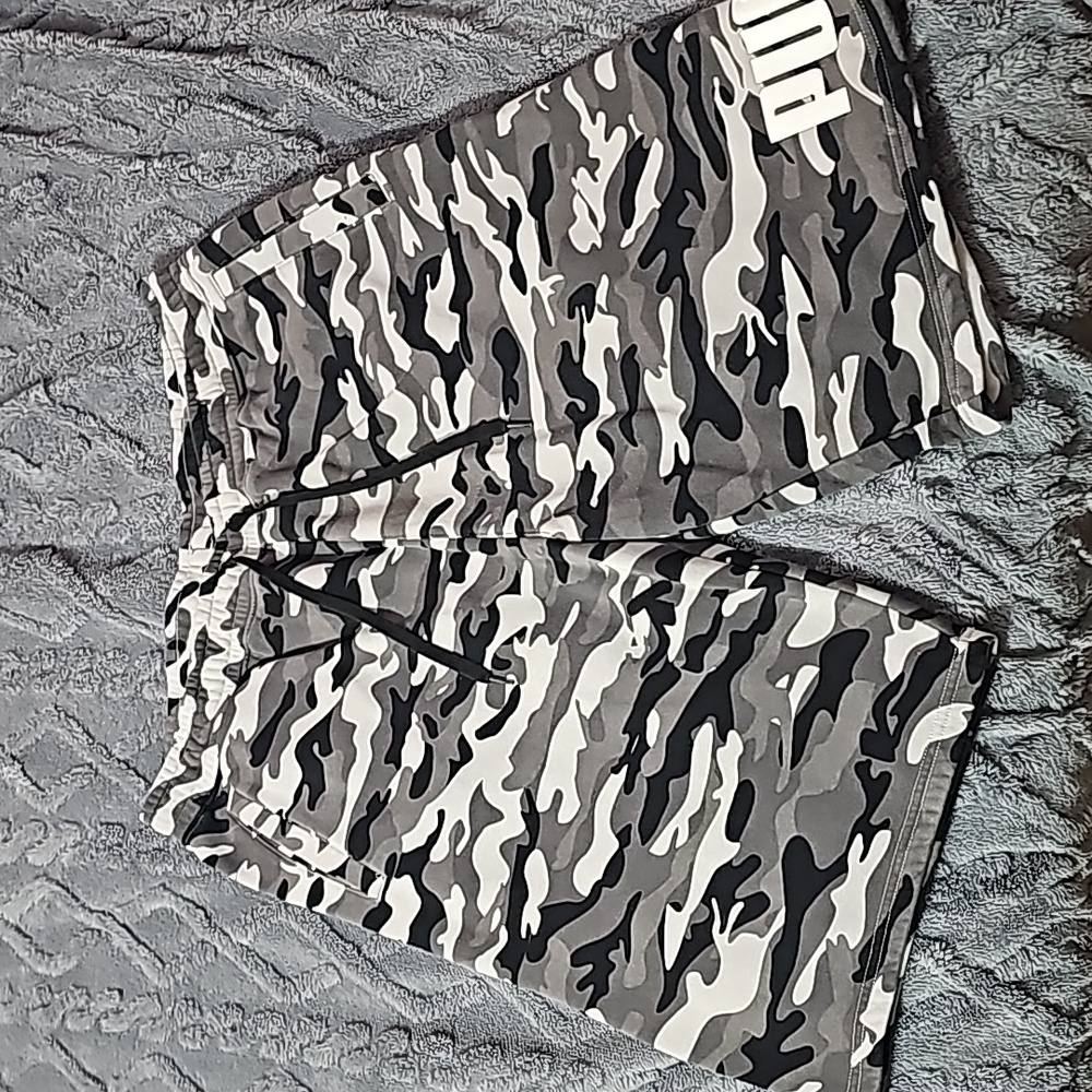 Puma Urban Camo Gym Shorts XL Men’s